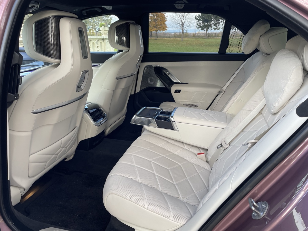 BMW M760e xDrive - test 2023