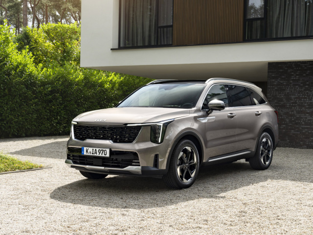 kia-sorento-pe-my24-highres-exterior-1 001