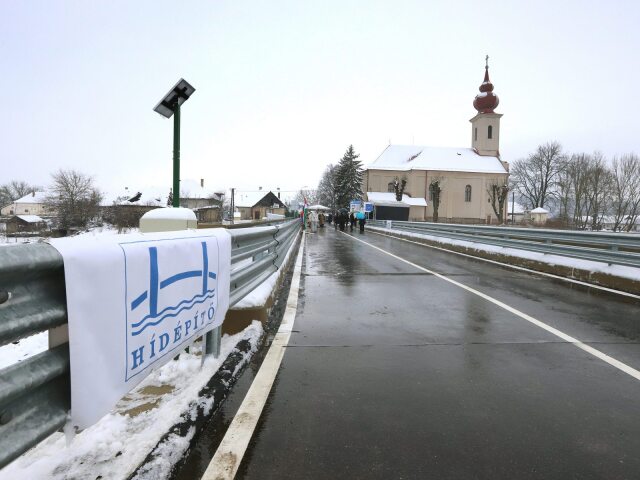 SR Maďarsko Vrbovka 'rhalom Ipeľ Most Nový BBX