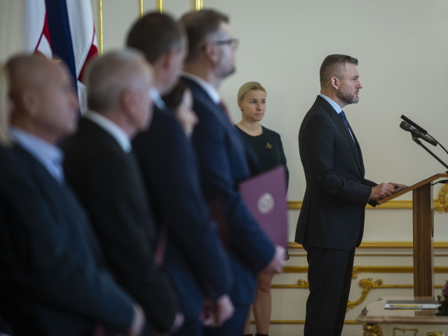 komisia volebná členovia, pellegrini