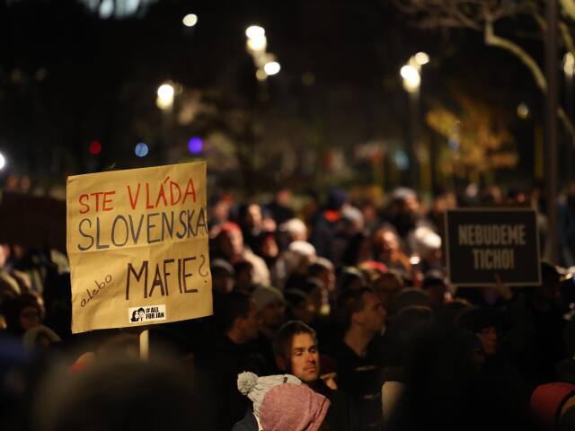protest, ušp, sas, kdh, ps