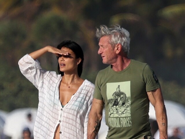 Sean Penn a herečka (dnes už viac klimatická aktivistka) Nathalie Kelley