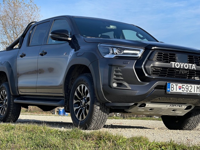Toyota Hilux GR Sport (2023)