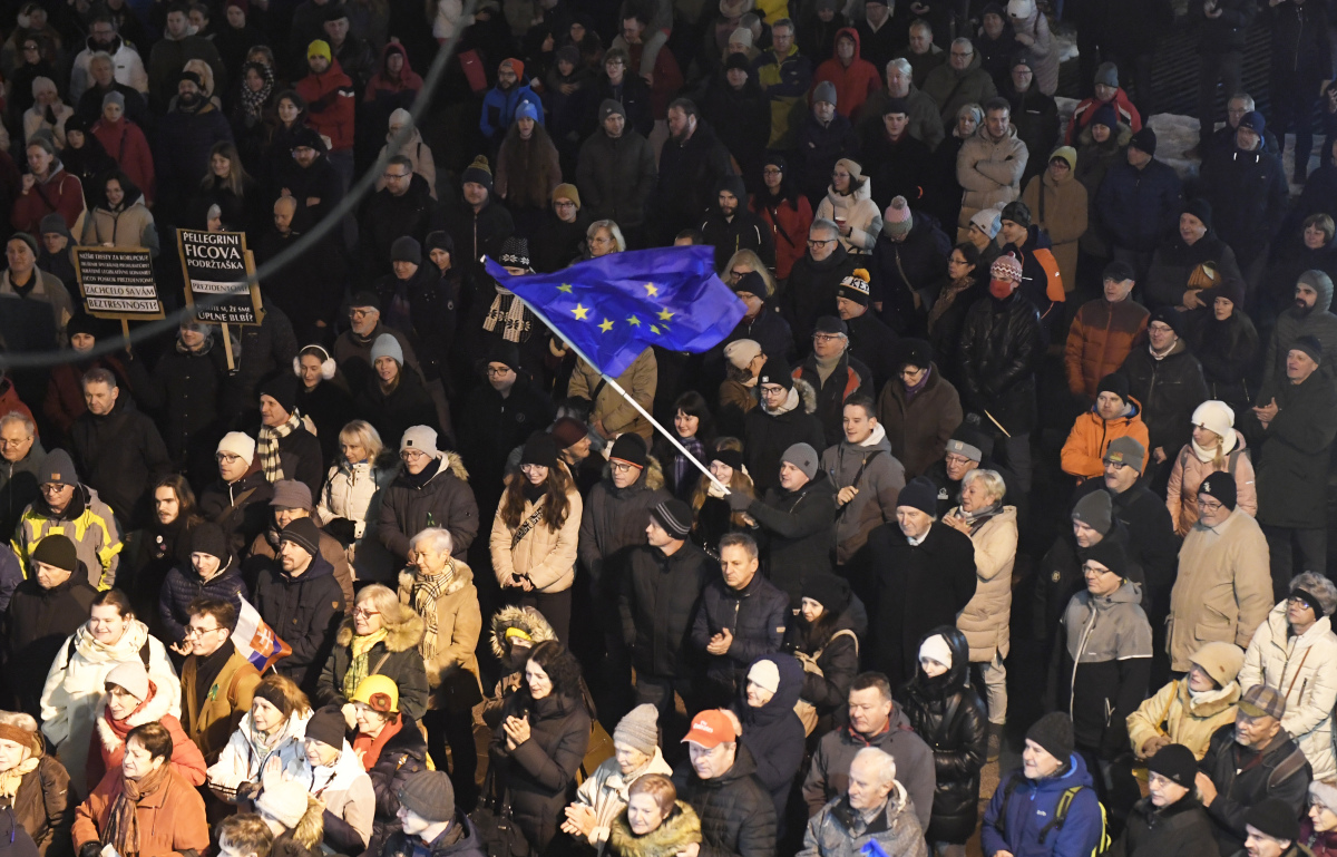 SR Košice Protest Opozícia ÚŠP Rušenie KEX
