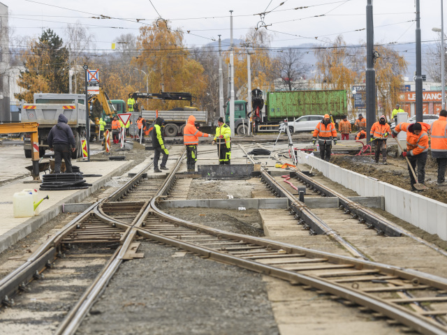 SR Bratislava Vajnorská električková trať oprava kontrola BA