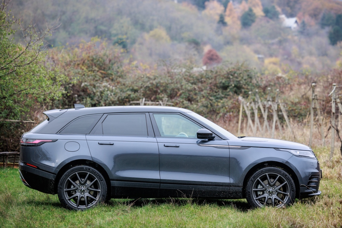Range Rover Velar D300 - test 2023