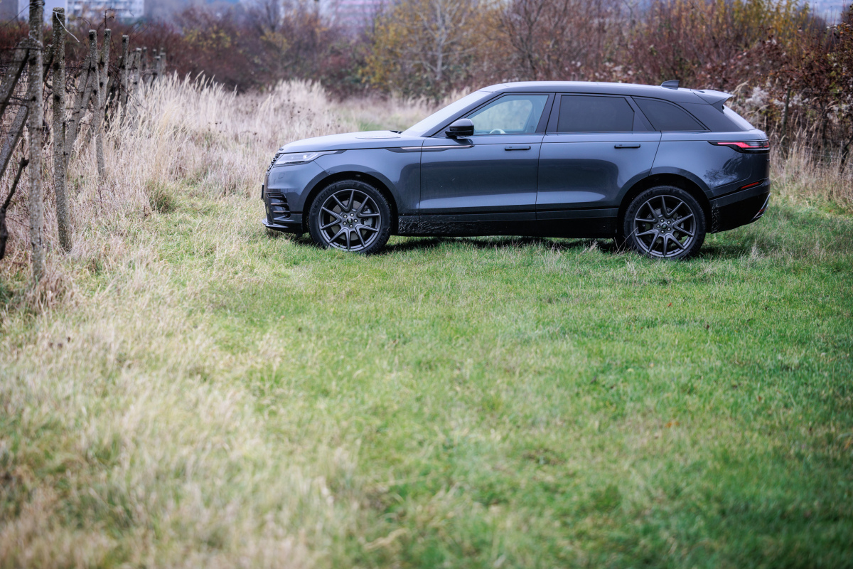 Range Rover Velar D300 - test 2023