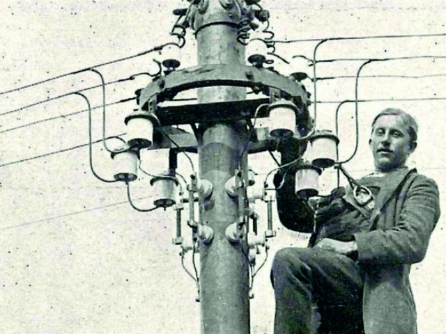 História - Elektrikár