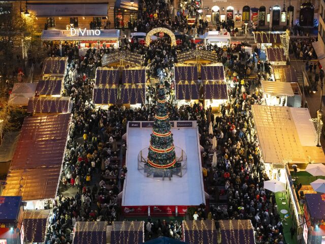 Vianoce, Vianočné trhy, advent