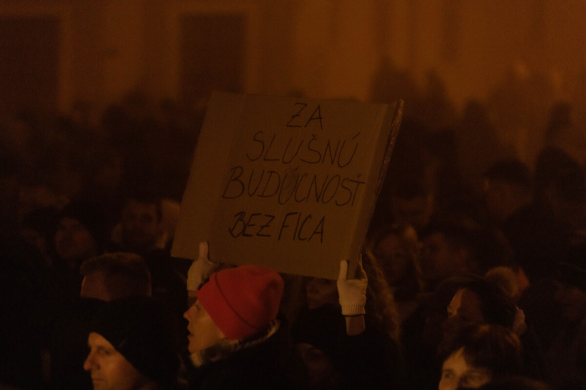Protivládny protest, Trnava,