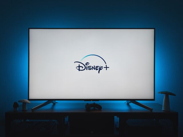disney+
