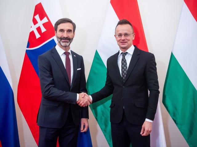 Juraj Blanár / Péter Szijjártó /