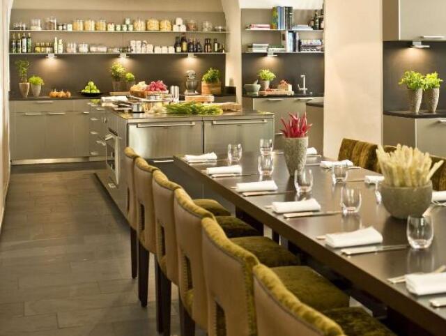 17 Hyatt Regency