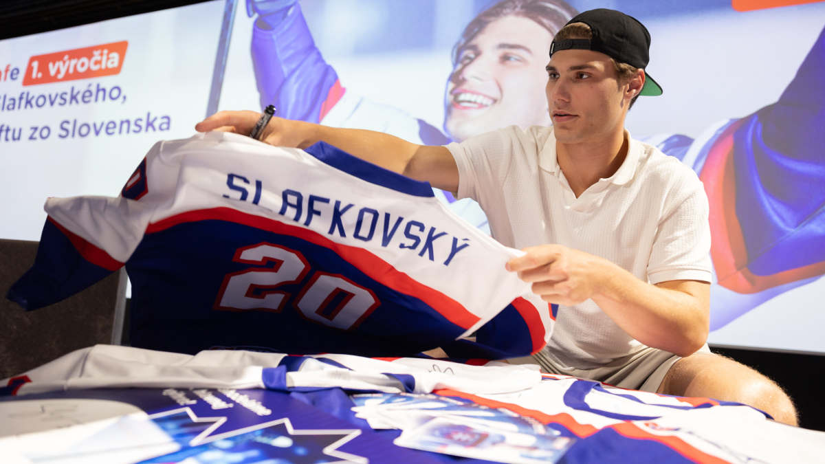 juraj slafkovský