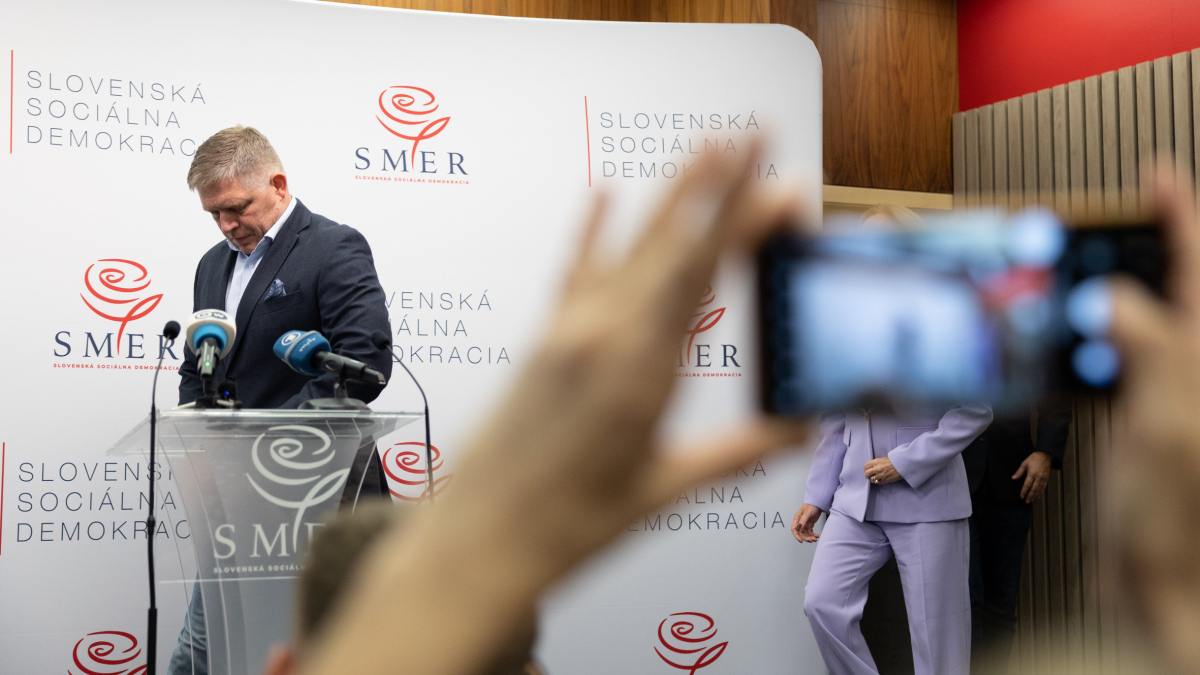 robert fico, smer, tlačovka