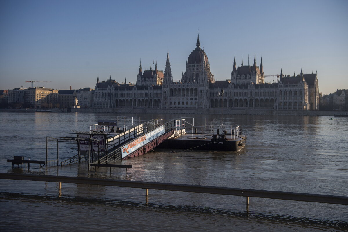 Zaplavená maďarská metropola Budapešť