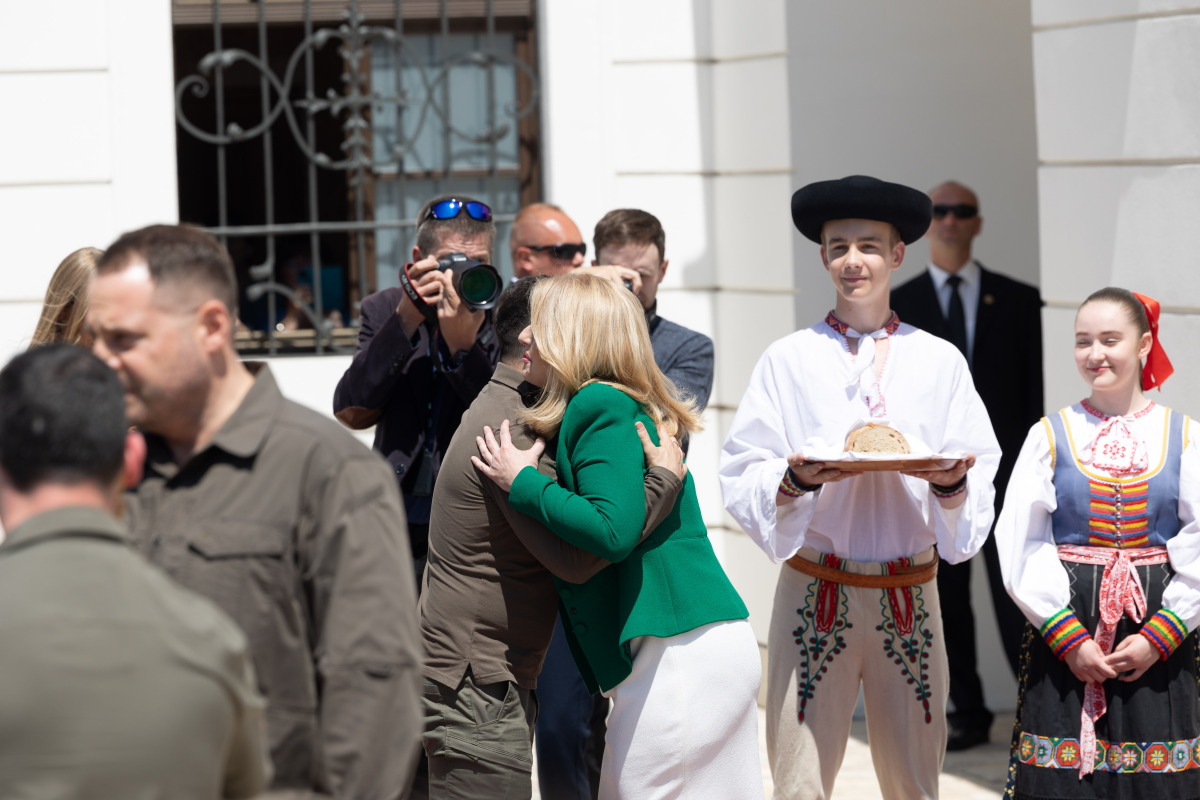 Zelenskyj, čaputová