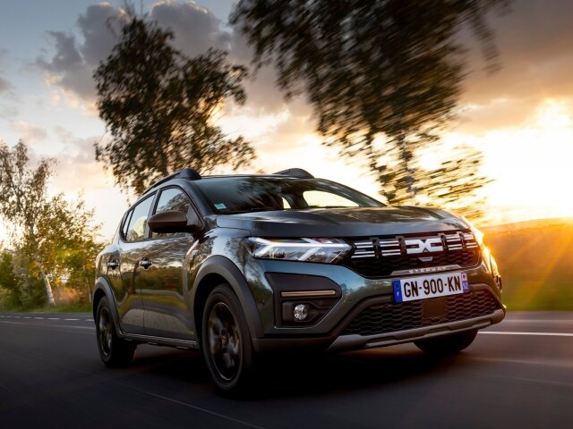 Dacia-Sandero Stepway Extreme-2023-1600-06