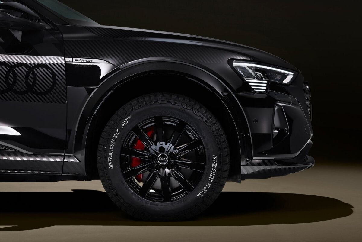 Audi Q8 e-tron Dakar Edition - 2024
