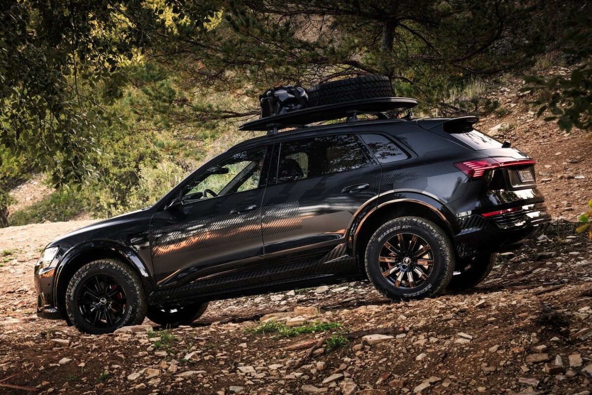 Audi Q8 e-tron Dakar Edition - 2024
