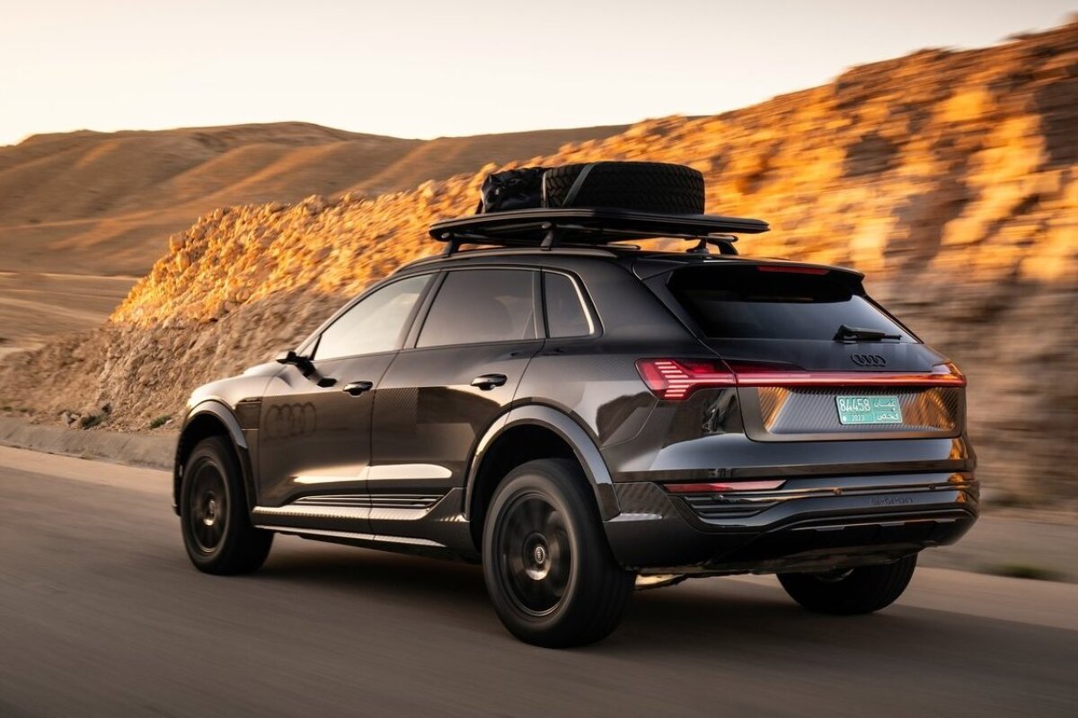 Audi Q8 e-tron Dakar Edition - 2024