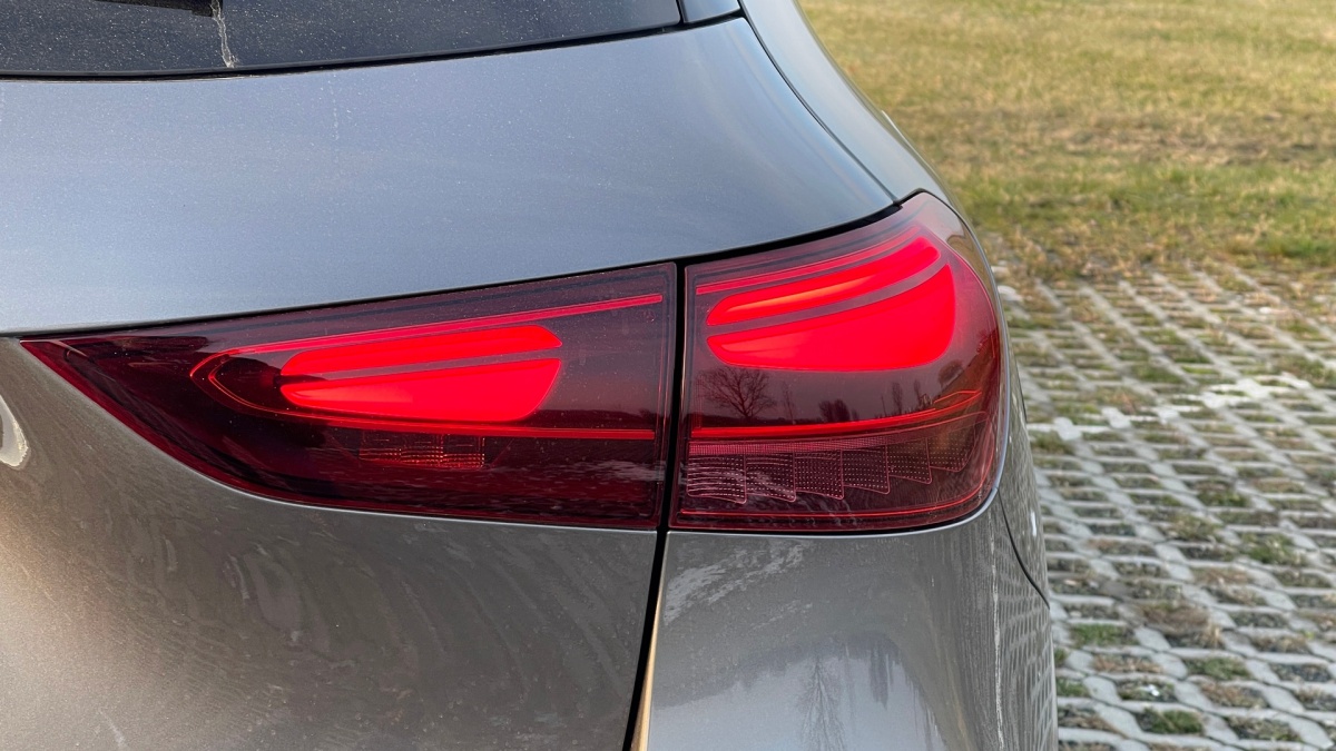 Mercedes-Benz GLA 250 e (2024)