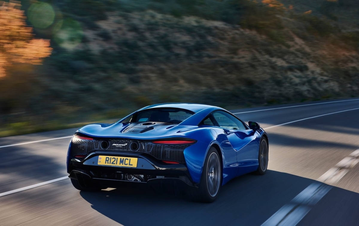 McLaren Artura 5