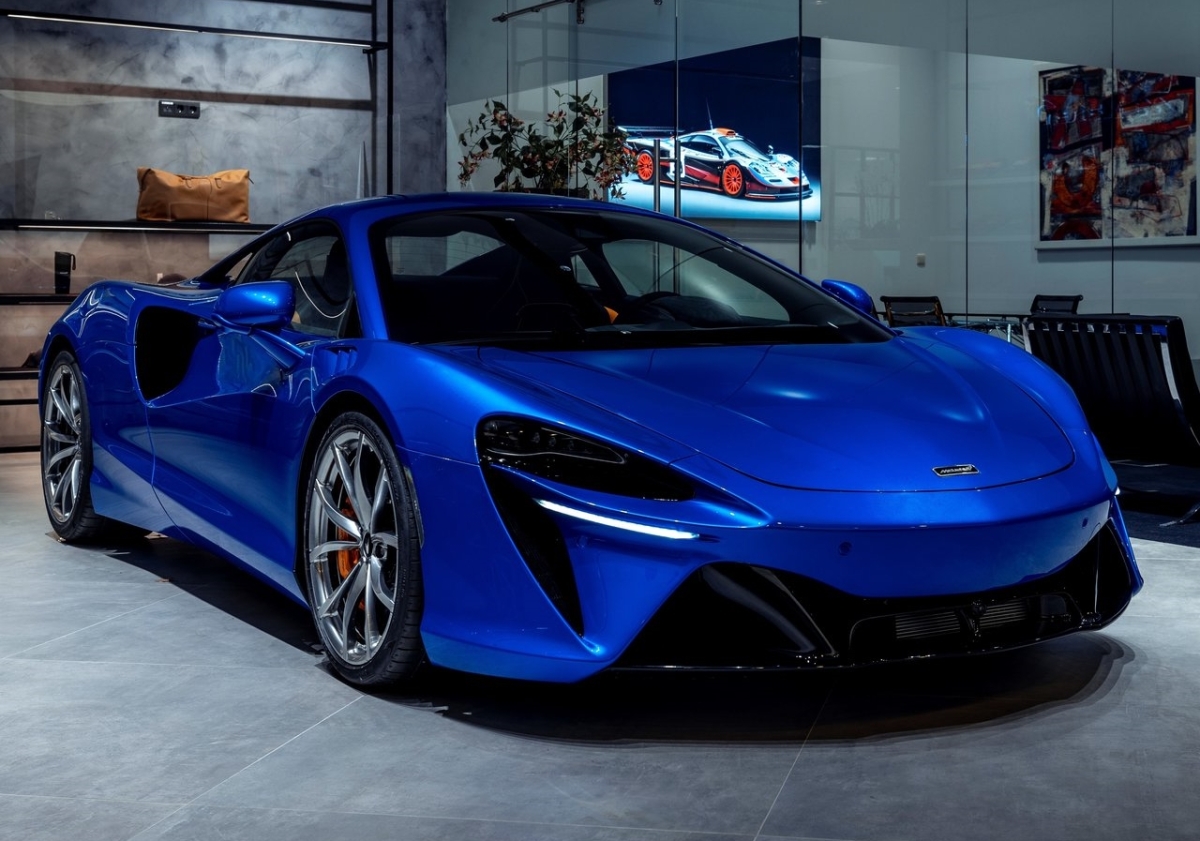 McLaren Artura