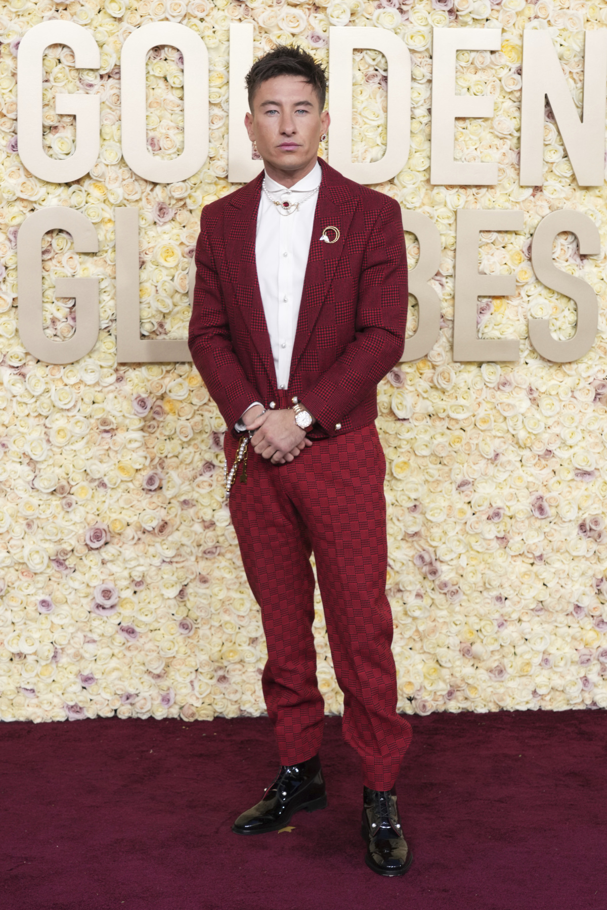 Herec Barry Keoghan oblečený v značke Louis Vuitton.