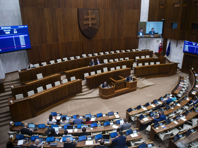 parlament, NRSR