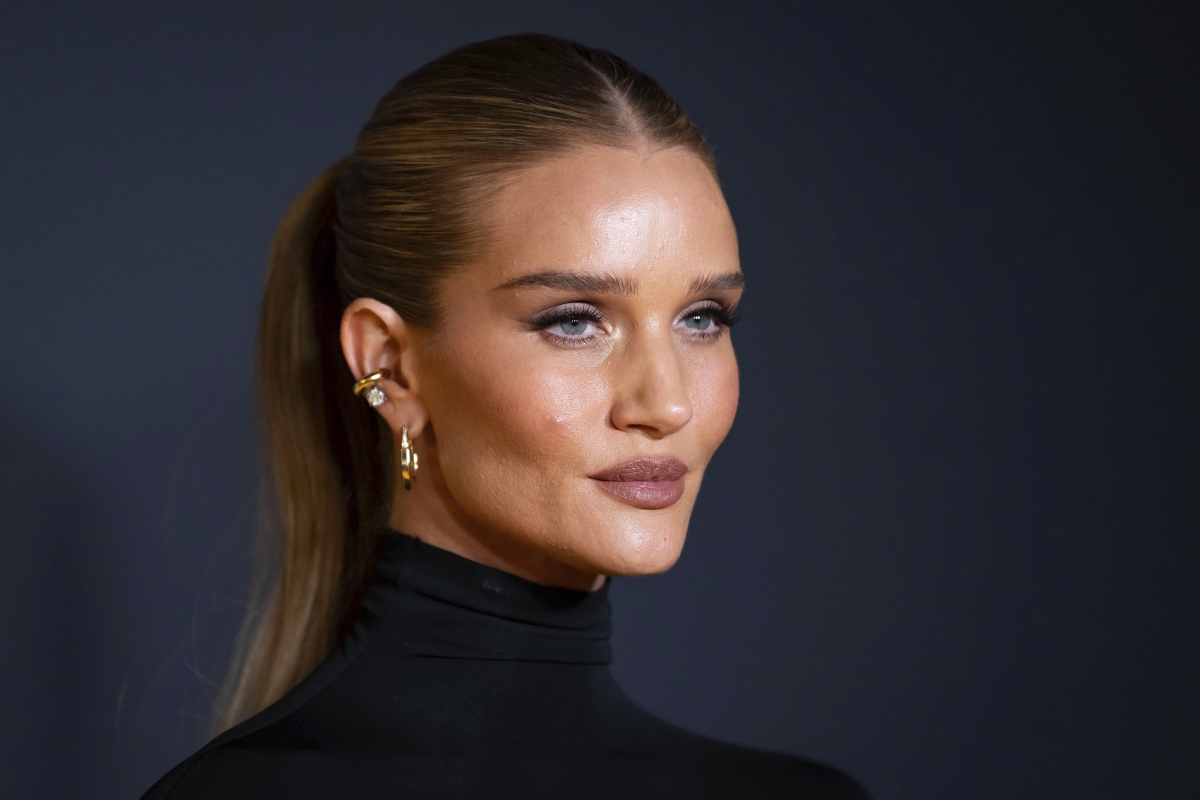 Modelka a herečka Rosie Huntington-Whiteley.