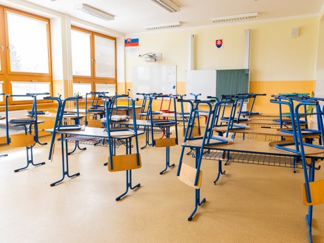 dm skoly na zelenu ZS lokca, pr, nepouzivat