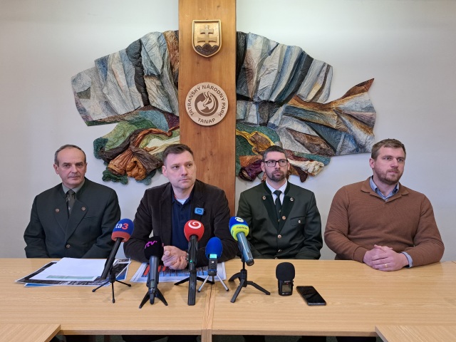 Filip Kuffa / Peter Olexa / Tomáš Taraba / Ján Slivinský /