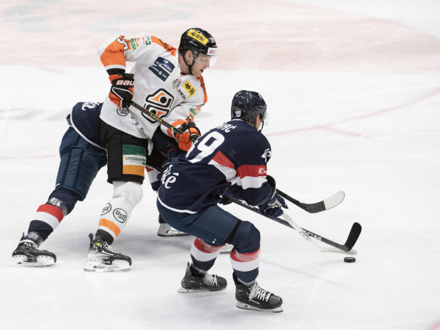 SR hokej extraliga TEL 35. kolo Slovan Košice BAX