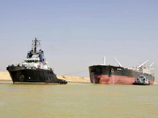 Červené more Suezský kanál tanker