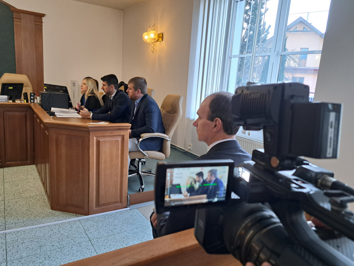 SR súdy Kuffovci napadnutie farmár POX