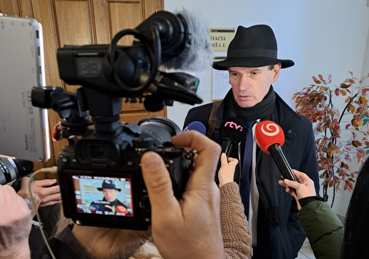 SR súdy Kuffovci napadnutie farmár POX