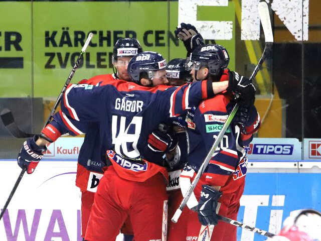 SR Hokej TEL 33.kolo Zvolen Bystrica BBX