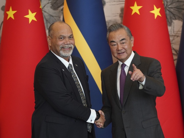 Lionel Aingimea / Wang I / Nauru /