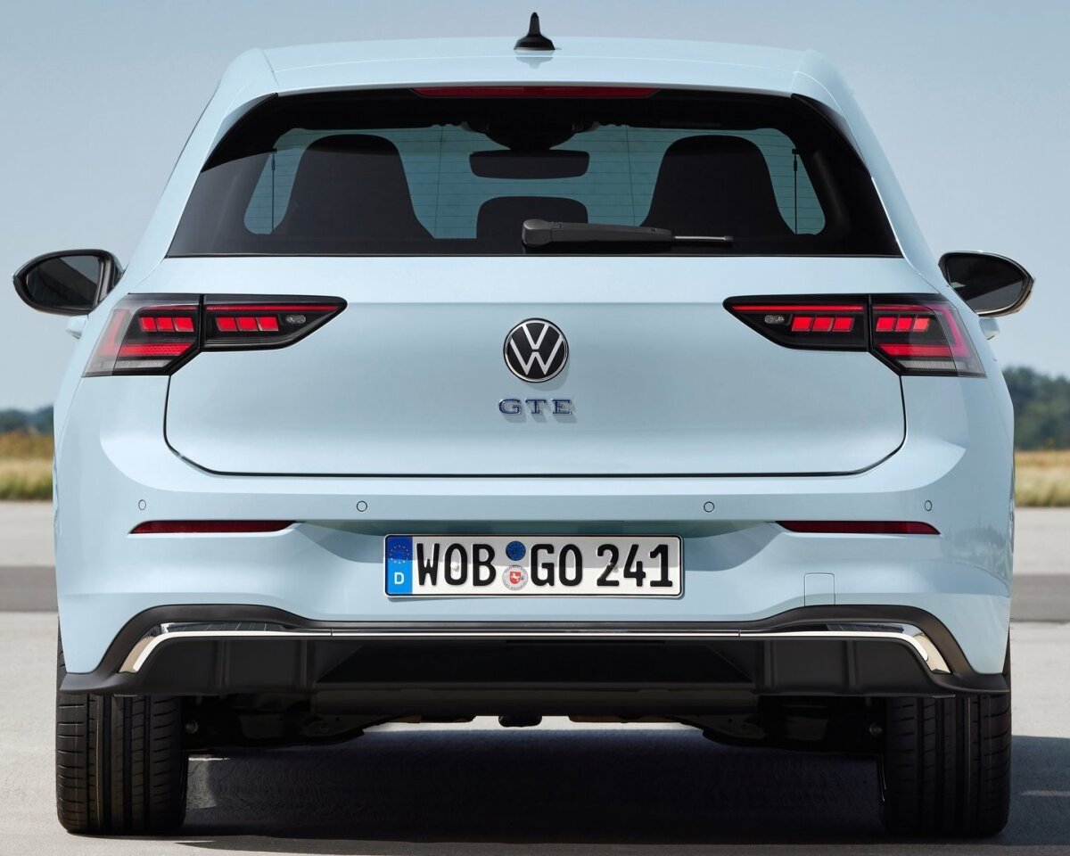 Volkswagen Golf GTE - 2023