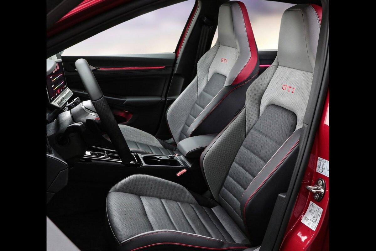 Volkswagen Golf GTI - 2023