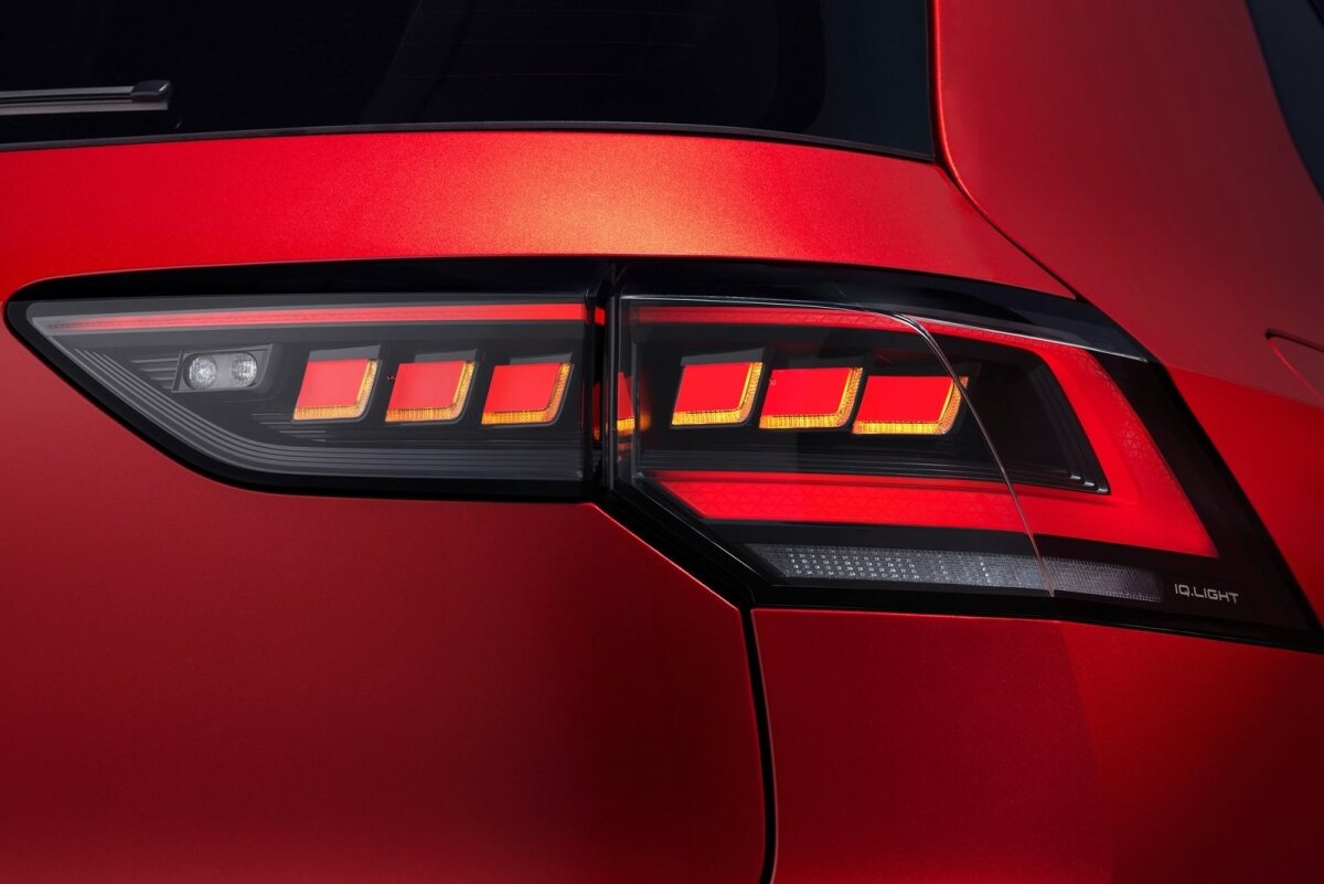 Volkswagen Golf GTI - 2023