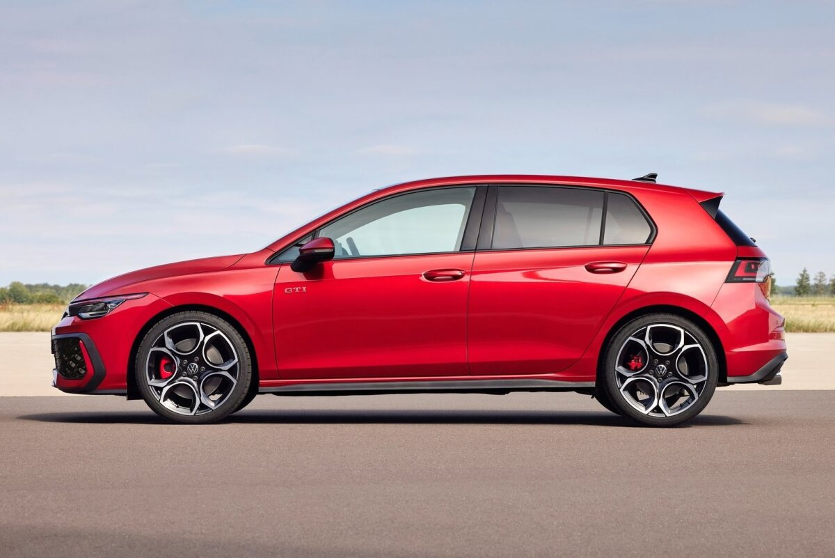 Volkswagen Golf GTI - 2023