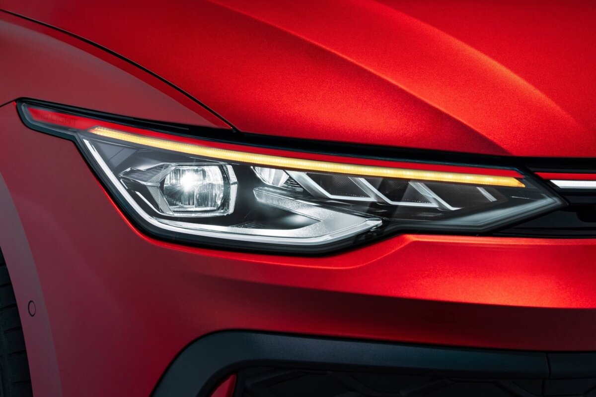 Volkswagen Golf GTI - 2023