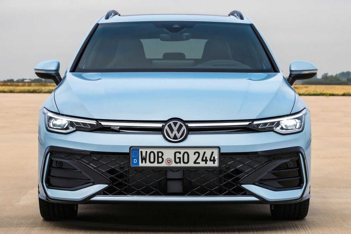 Volkswagen Golf Variant - 2023