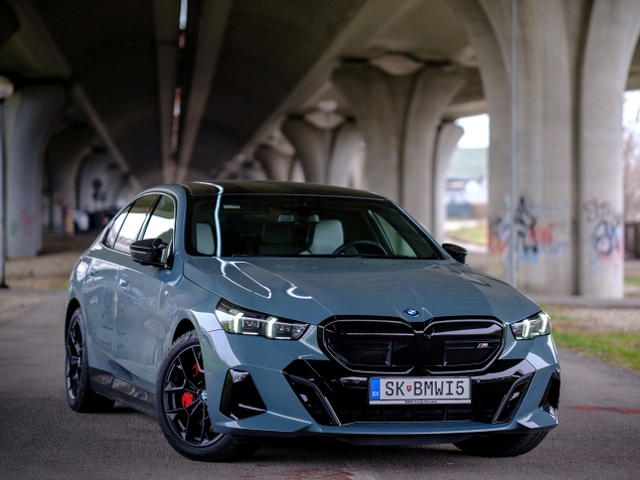 BMW i5 60M - test 2024