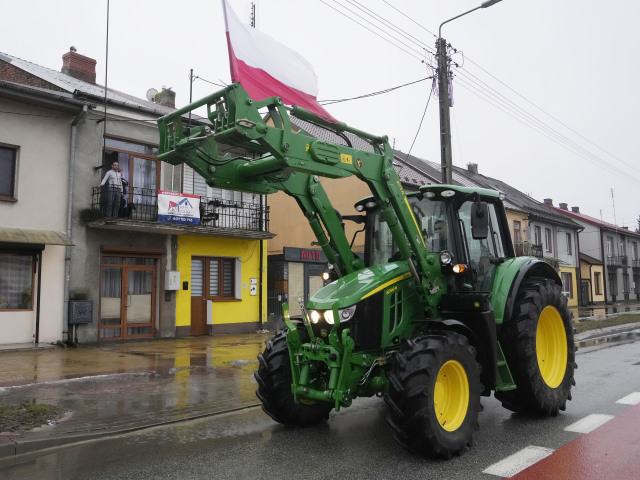 Farmári / Traktor /