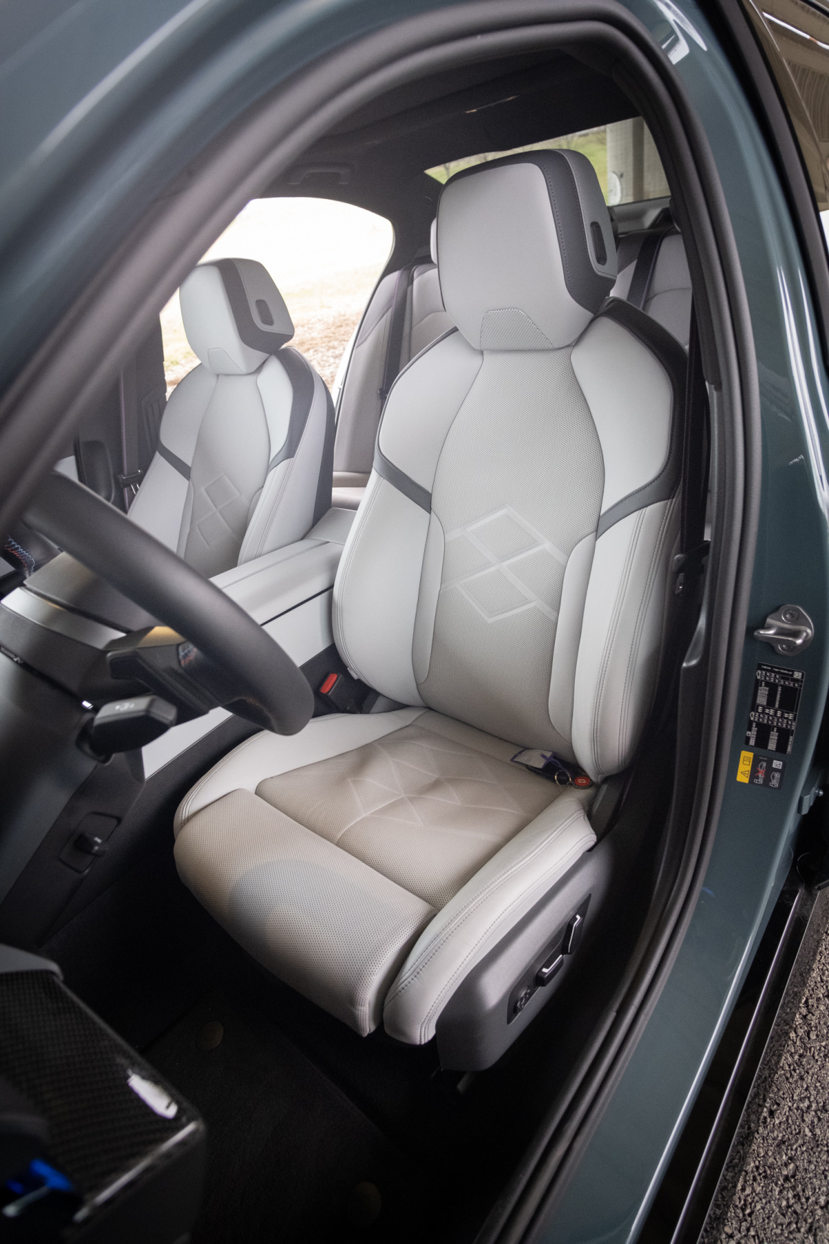 BMW i5 60M - test 2024
