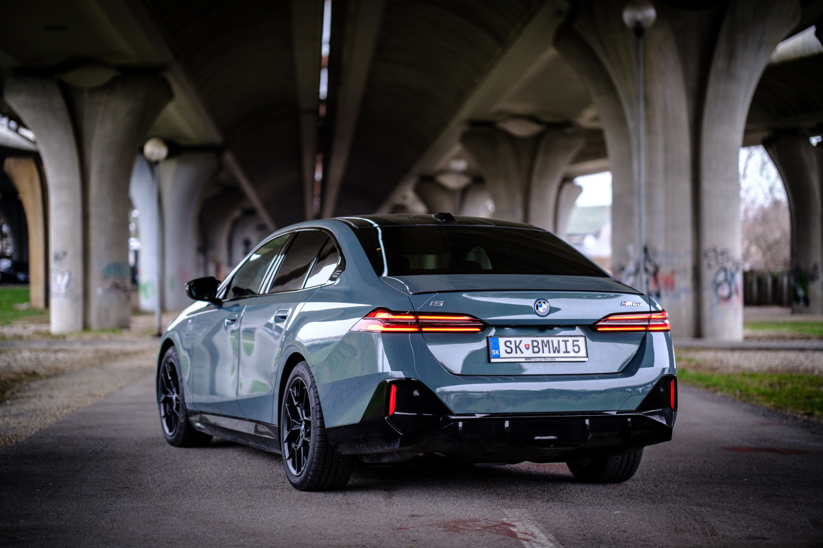 BMW i5 60M - test 2024