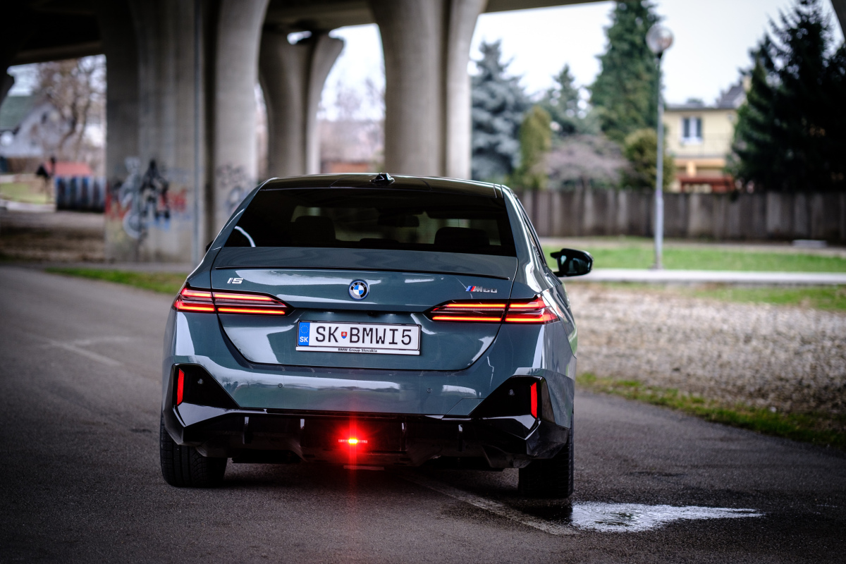 BMW i5 60M - test 2024